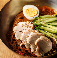 ディナーで大人気の『冷麺』をランチでも！