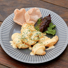 まろやか仕立てのエビマヨ