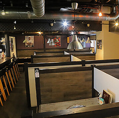 大規模なパーティーや、店舗全体を使って周りを気にせず盛り上がりたいご宴会には、貸切利用も可能です。詳細な人数はご相談となりますが、大人数での利用を検討されている幹事様は、ぜひお気軽にご相談ください。土佐の活気あふれる空間を独占し、特別な一体感のある宴会を実現いたします。