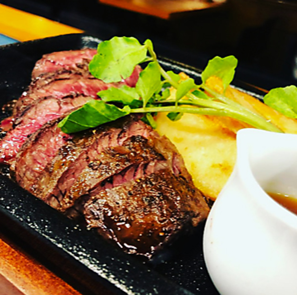 駅前すぐそば♪旧さくらのさん裏の隠れ家バルにようこそ！