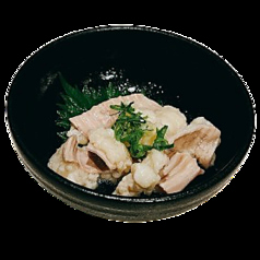 特製出汁で食べる塩ホルモン