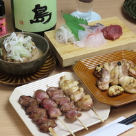 老若男女に愛される工夫！選べる串と少人数向け鮮魚盛り