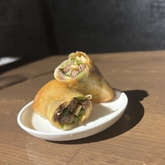 青椒肉絲春巻き(1本)