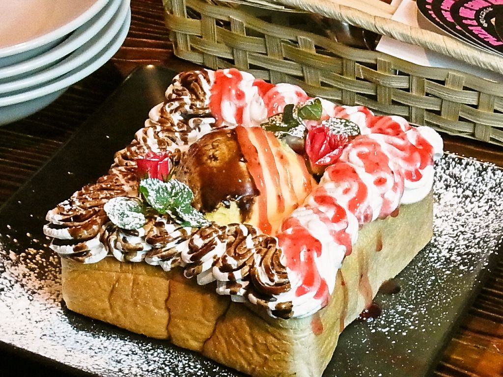 女性に大人気！見た目も可愛いハニートースト