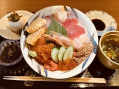 【1日20食限定！】海鮮丼ランチの写真