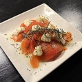 料理メニュー写真&nbsp;サーモンカプレーゼ