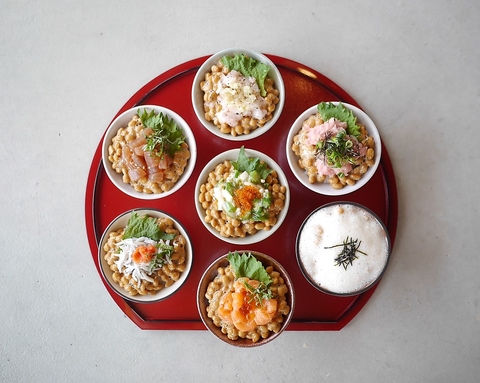 納豆専用のお米を炊き、納豆専用のタレと、とことん納豆に向き合ったこだわりのお店