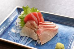 夜定食やってます。