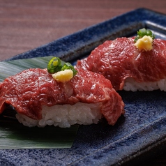 馬肉霜降り寿司