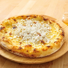 リコッタチーズとはちみつのデザートピザ