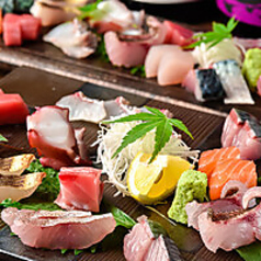 刺身盛り合わせ