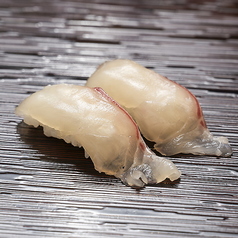 桜鯛のにぎり／桜鯛の海老塩にぎり