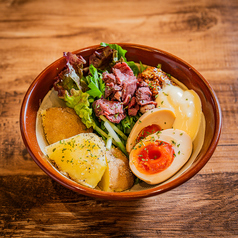 馬肉屋のポテサラ