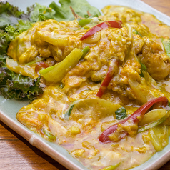 ソフトシェルクラブのふんわり玉子カレー炒め