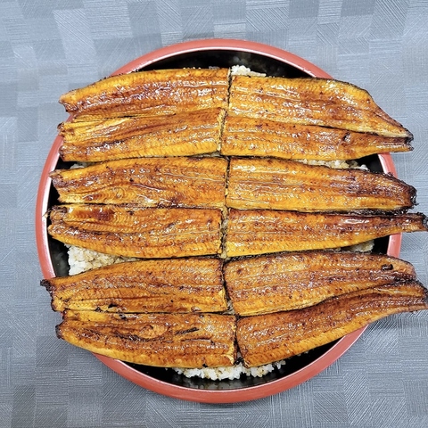 コスパ◎・ボリューム満点！！安心・安全のニホンウナギをご賞味下さい。