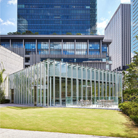 安藤建築のデザイナーが手掛けた建築美が織りなす空間