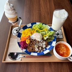 カレーとソフトクリームのコース写真