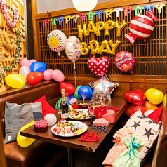 誕生日のお席など、事前にお気軽にご相談OK!お日にちやお時間によっては対応が難しい場合もございますが、できる限りお客様のご希望にお応えいたします。サプライズ演出のご相談も大歓迎です♪さらに、当店から心を込めてオリジナルデザートプレートをプレゼントさせていただきます!