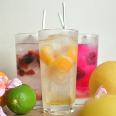 フローズンフルーツスパークリングワイン