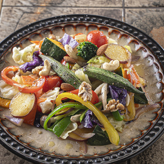 塩と白トリュフオイルで食べる　季節野菜の真空蒸しサラダ　Mサイズ(1～2人前)