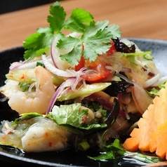 タイ料理 個室バル QUEEN SIAM 田町店の写真2