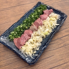 極トロ 鶏レバ刺し