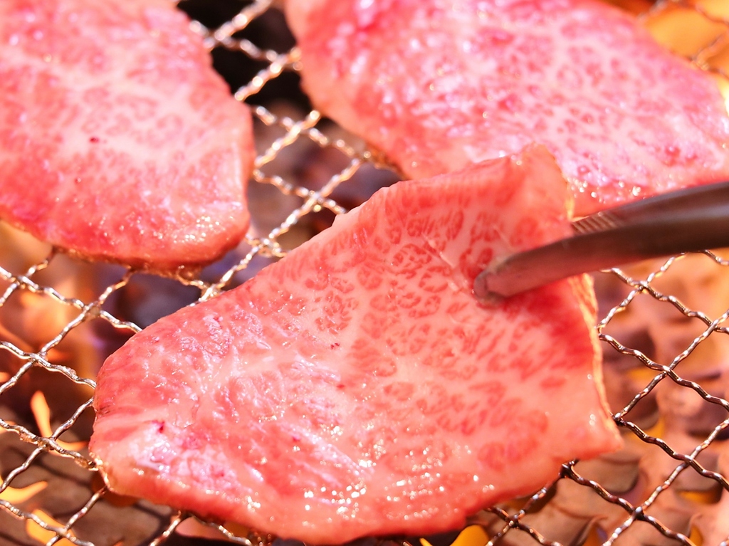 大人気！！希少部位の特上ざぶとんをはじめ、絶品のお肉が満載★