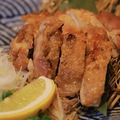 料理メニュー写真 鶏の藁焼きステーキ