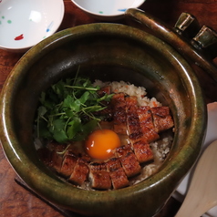 鰻の土鍋御飯