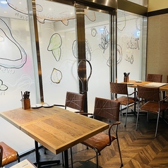 喫煙テーブル席（電子タバコのみ）※ランチタイムは全席禁煙