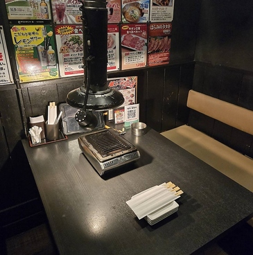 卸 新宿食肉センター極 せんげん台店 和の雰囲気1