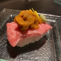 料理メニュー写真 特選トロースうに肉寿司　一貫