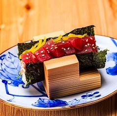 天然南まぐろと沢庵の手巻き寿司 一本