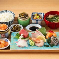 朝の極上！刺身定食