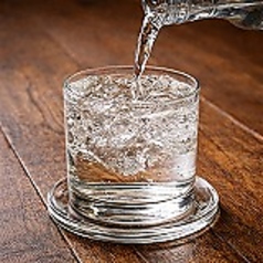 表面張力で魅せる！こぼれないけど【こぼれシリーズ】m(__)m【こぼれ焼酎※ロック】