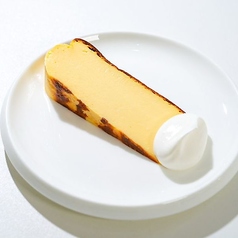 ハーフバスクチーズケーキ