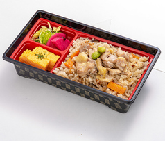 大和肉鶏の釜めし弁当