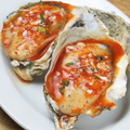 料理メニュー写真 牡蠣ジャン　殻付き二個