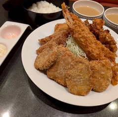 デカ盛りフライ