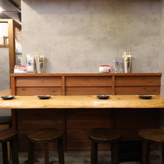 大曽根駅2分、和の趣き溢れる店内は大人の為の落ち着いた雰囲気となっております。お得な宴会コースプランも2480円~ご用意。誕生日や記念日にお得なサプライズ特典もご用意しております。創作和食居酒屋