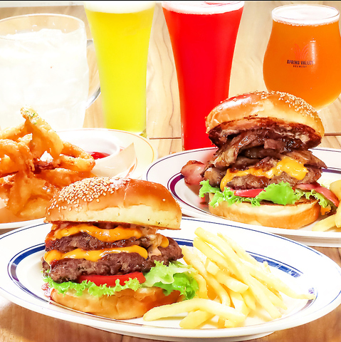 川越にNEWOPEN！ビーフ100％バーガーと多彩なドリンクで女子会やカフェ利用に人気◎