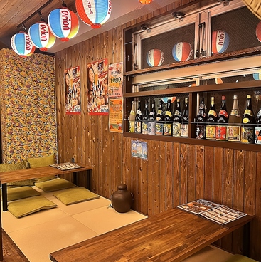 沖縄家庭料理 赤嶺 北口店の雰囲気1