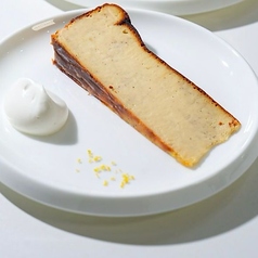 ハーフアールグレイバスクチーズケーキ