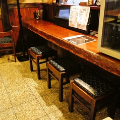 お一人様でも安心のカウンター席。