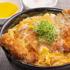 カツ丼の写真