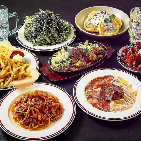 昼はカフェ、夜はサカバ。