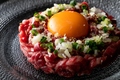 料理メニュー写真&nbsp;厳選和牛の赤身ユッケー秘伝のタレ or ねぎ塩 ー