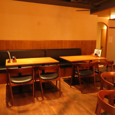 【テーブル席：４名様×２卓】