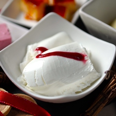 自家製パンナコッタ