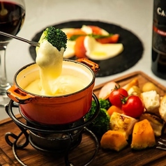 全品食べ放題◎『チーズフォンデュコース』チキンフリット含8品 3時間飲み放題付 6000円⇒5000円の写真